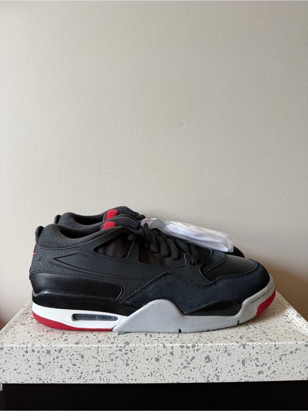 Air Jordan 4 RM Black Varsity Red FQ7939-061 Men’s Size 12